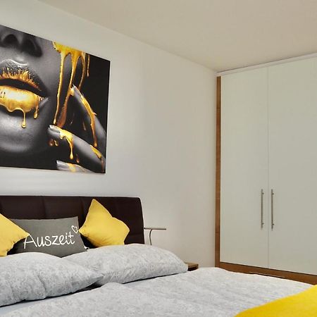 Luxurioeses Apartment Mit Garten & Terrasse In Der Naehe Vom See Im Schoenen Salzkammergut Gmunden Ngoại thất bức ảnh